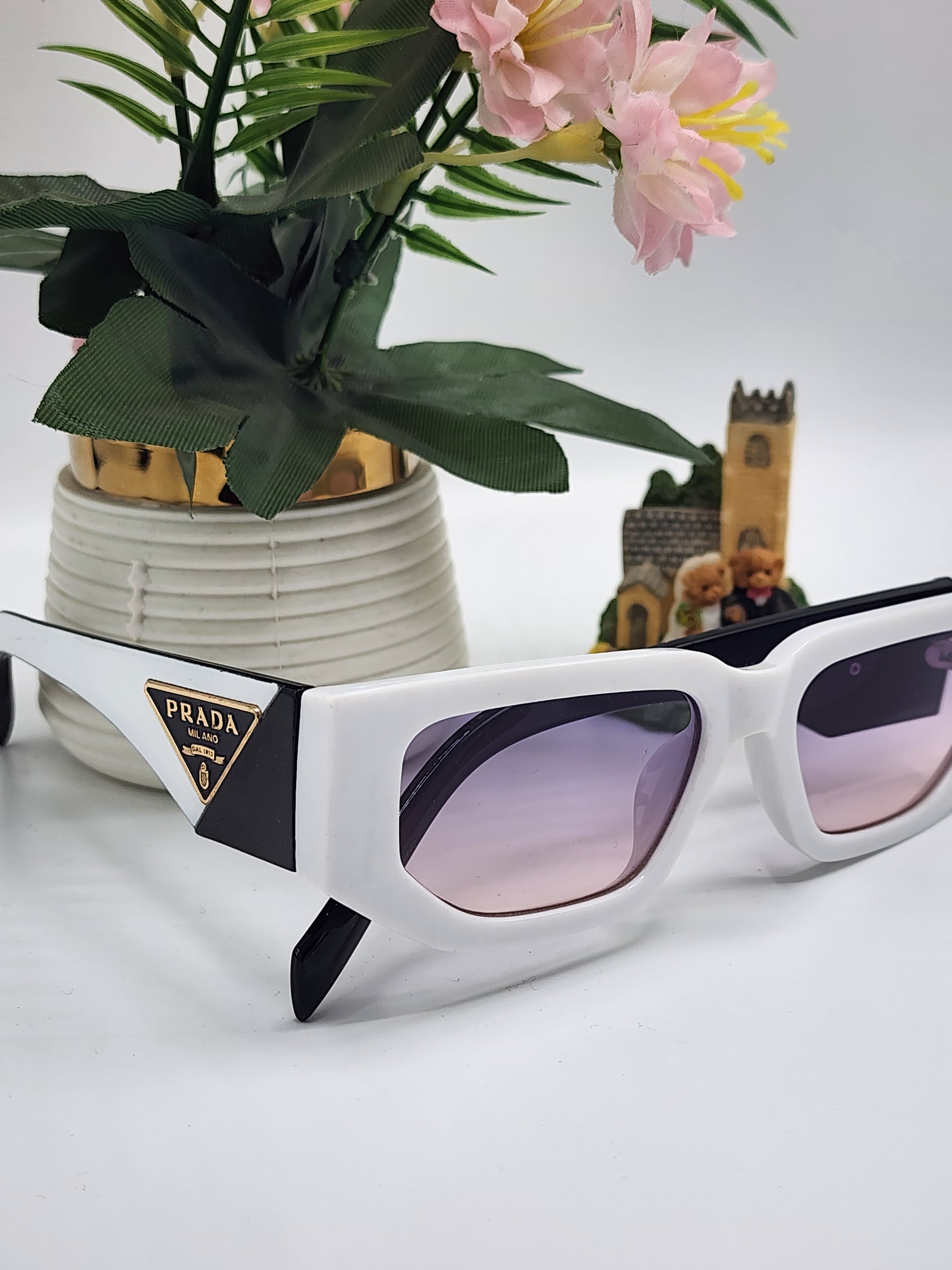 White & Black Shades
