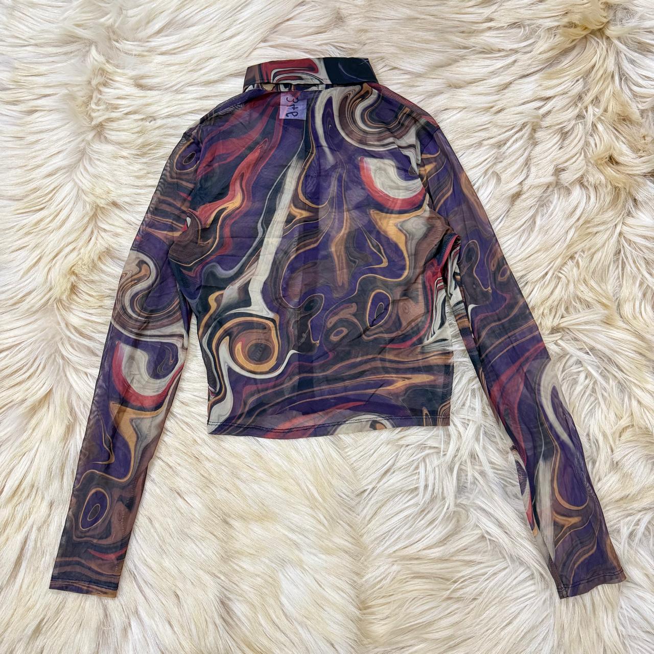 Blend in Graphic Mesh Top