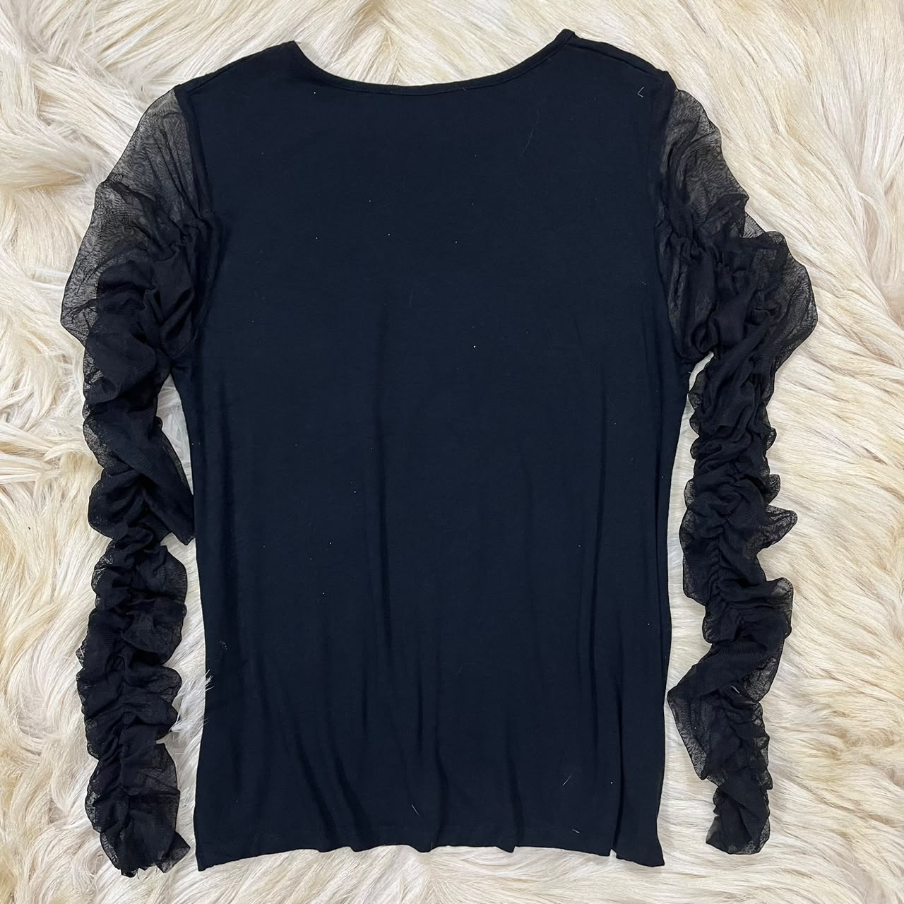 Rock black top