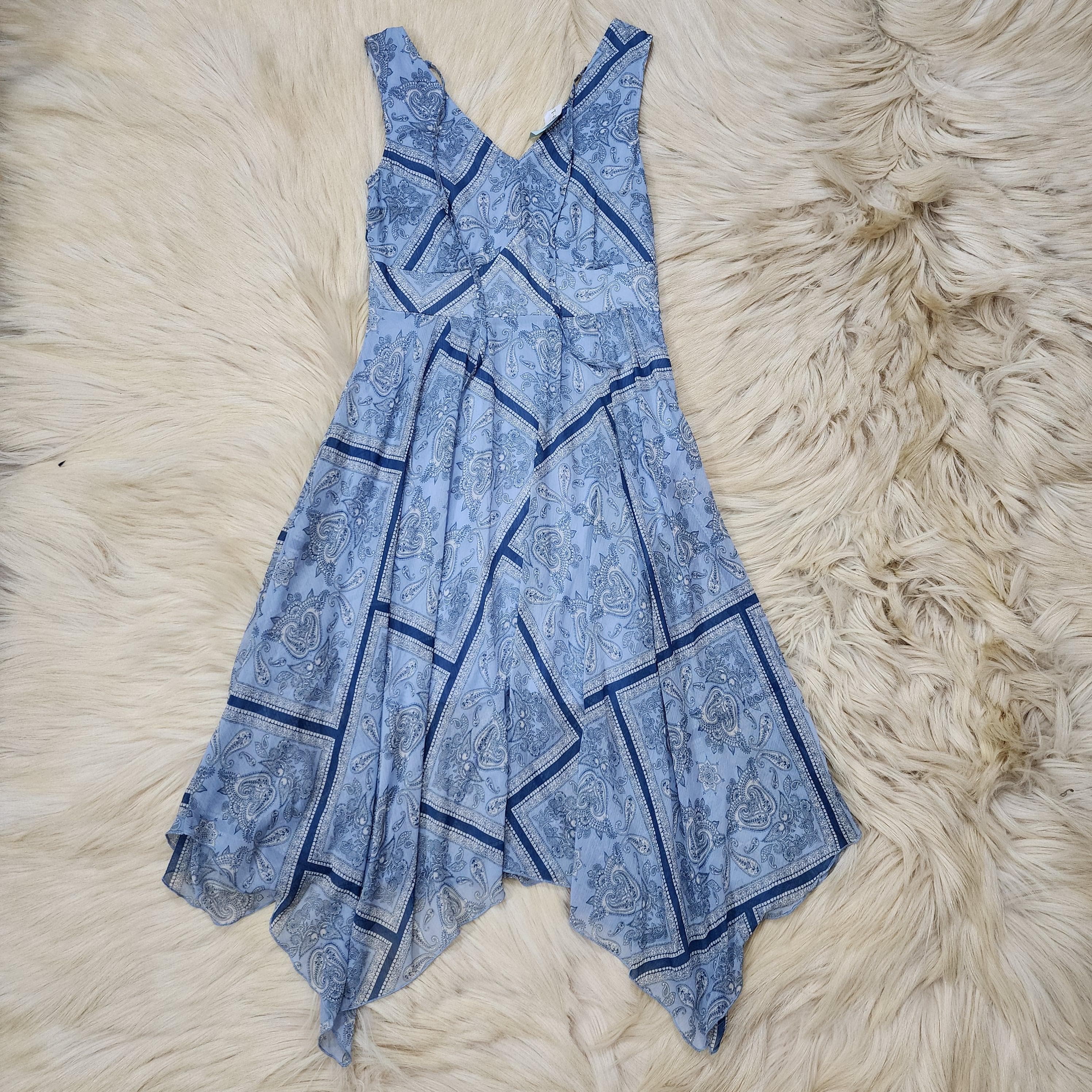The Breeze in Blue Dress
