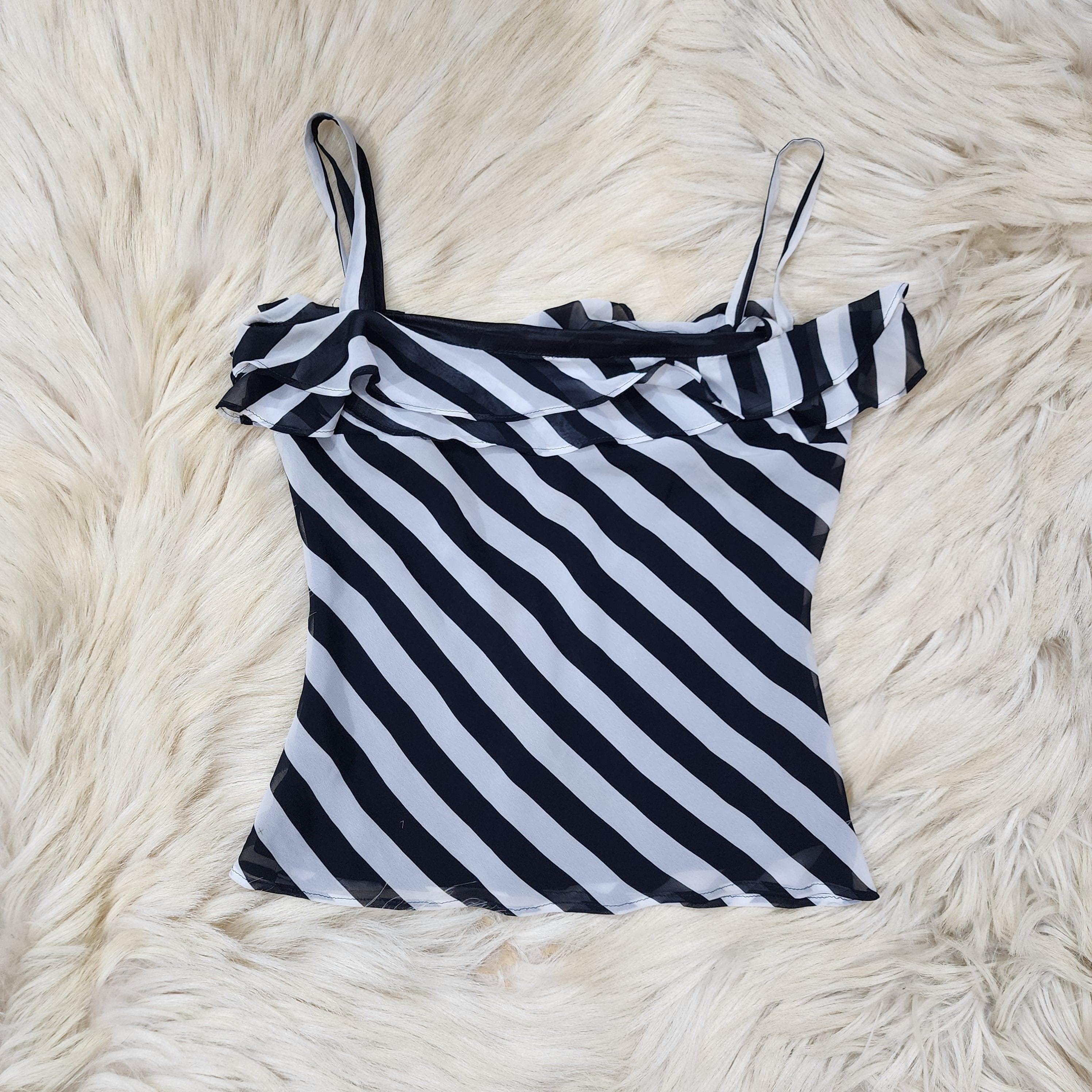 Monochrome Top