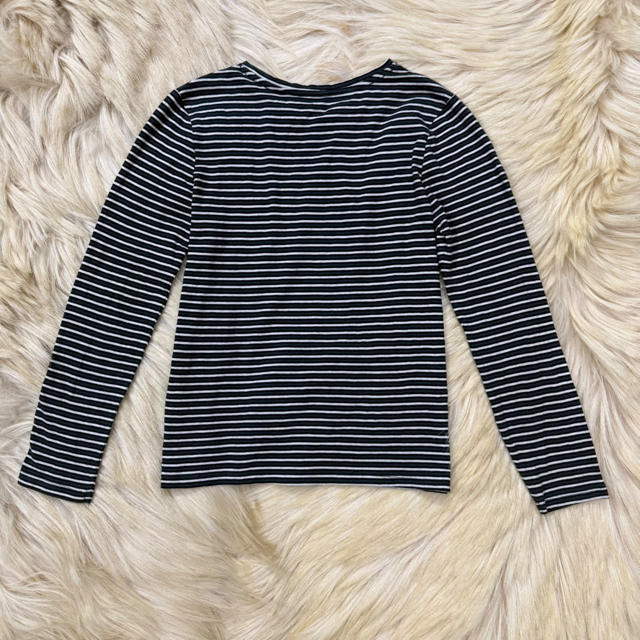 Trending Strips Top