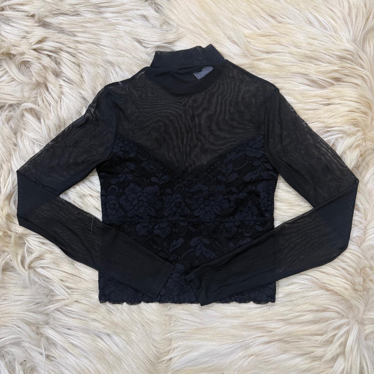Lace Mesh Bold Top