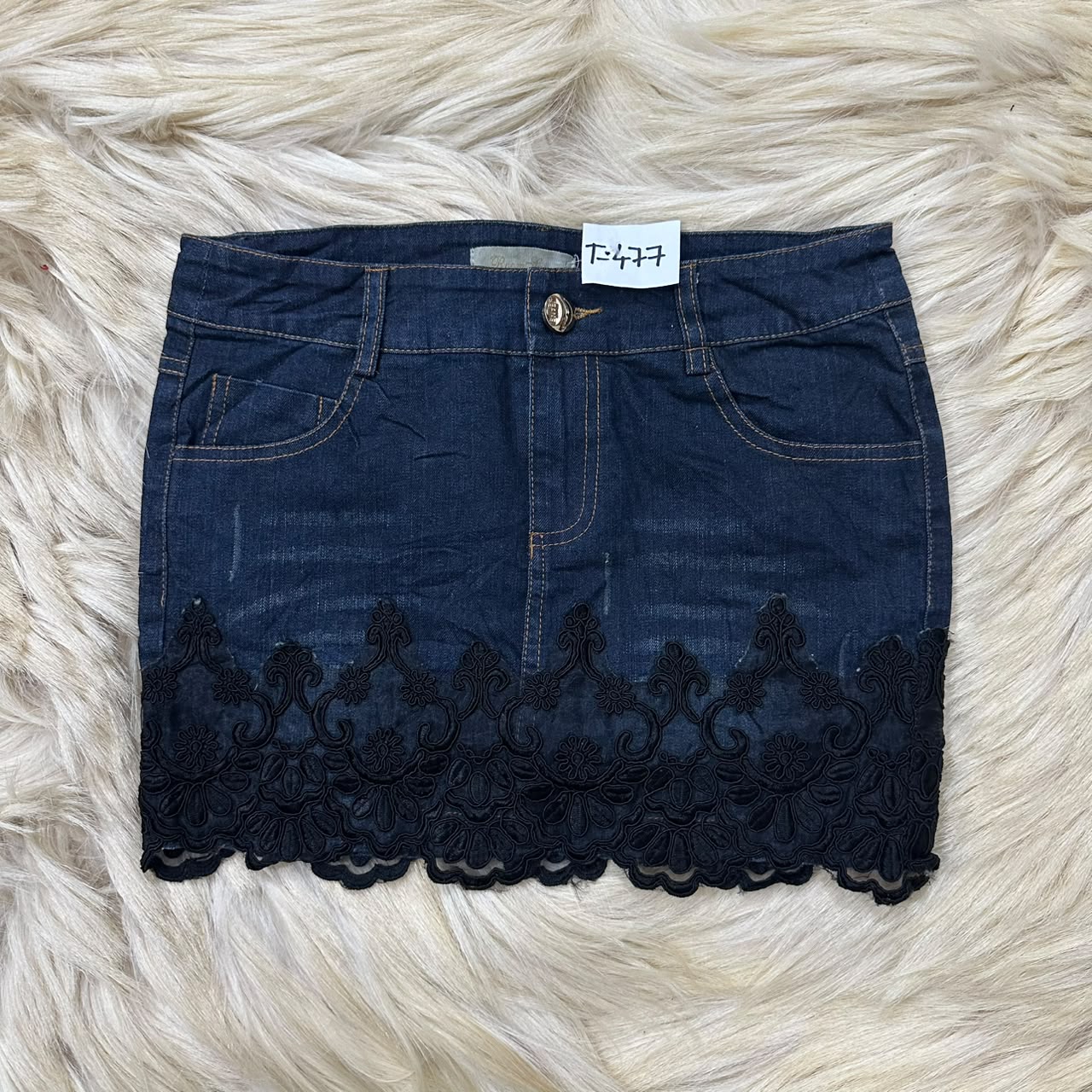 Lace Hem Mini Skirt