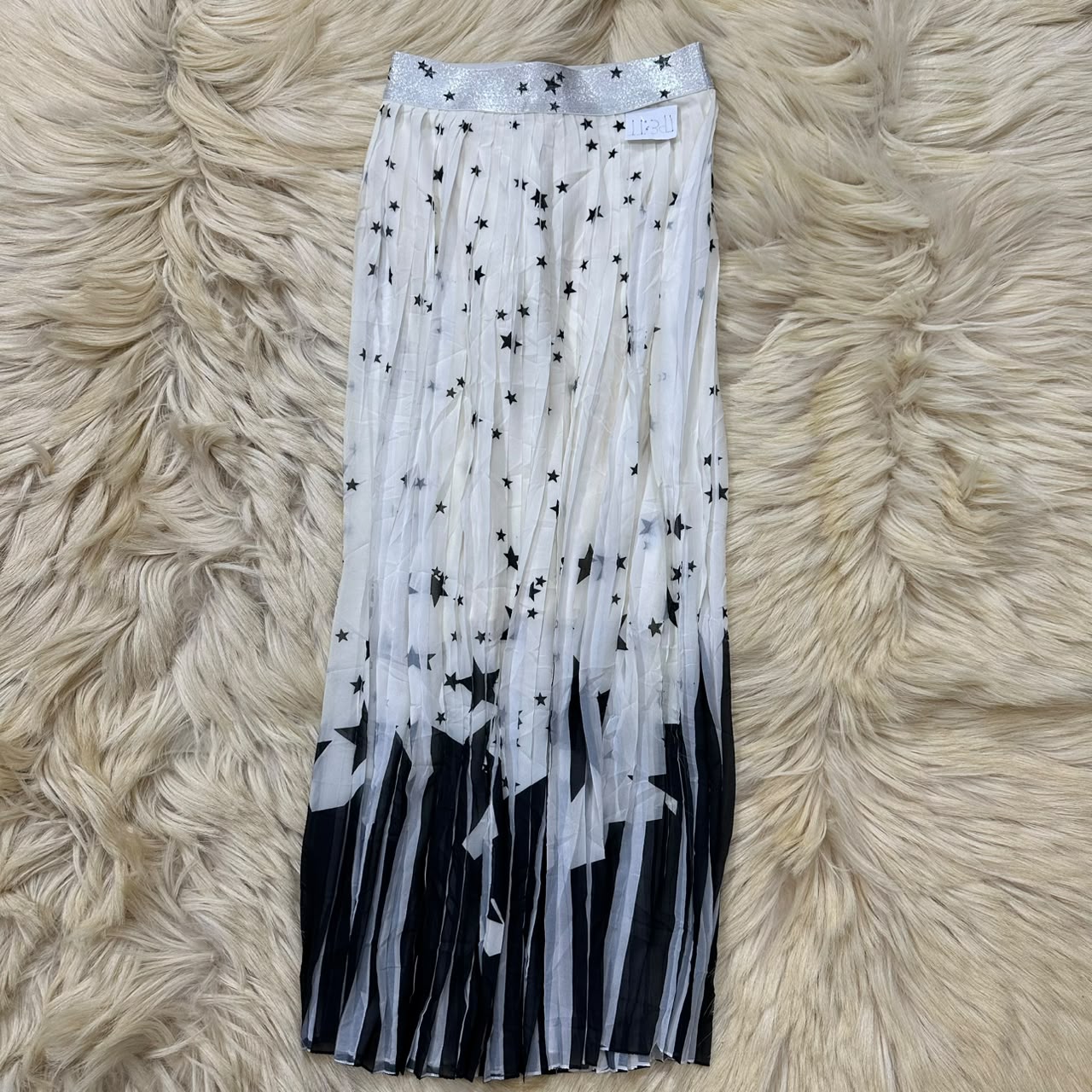 Monochromatic Star Long Skirt