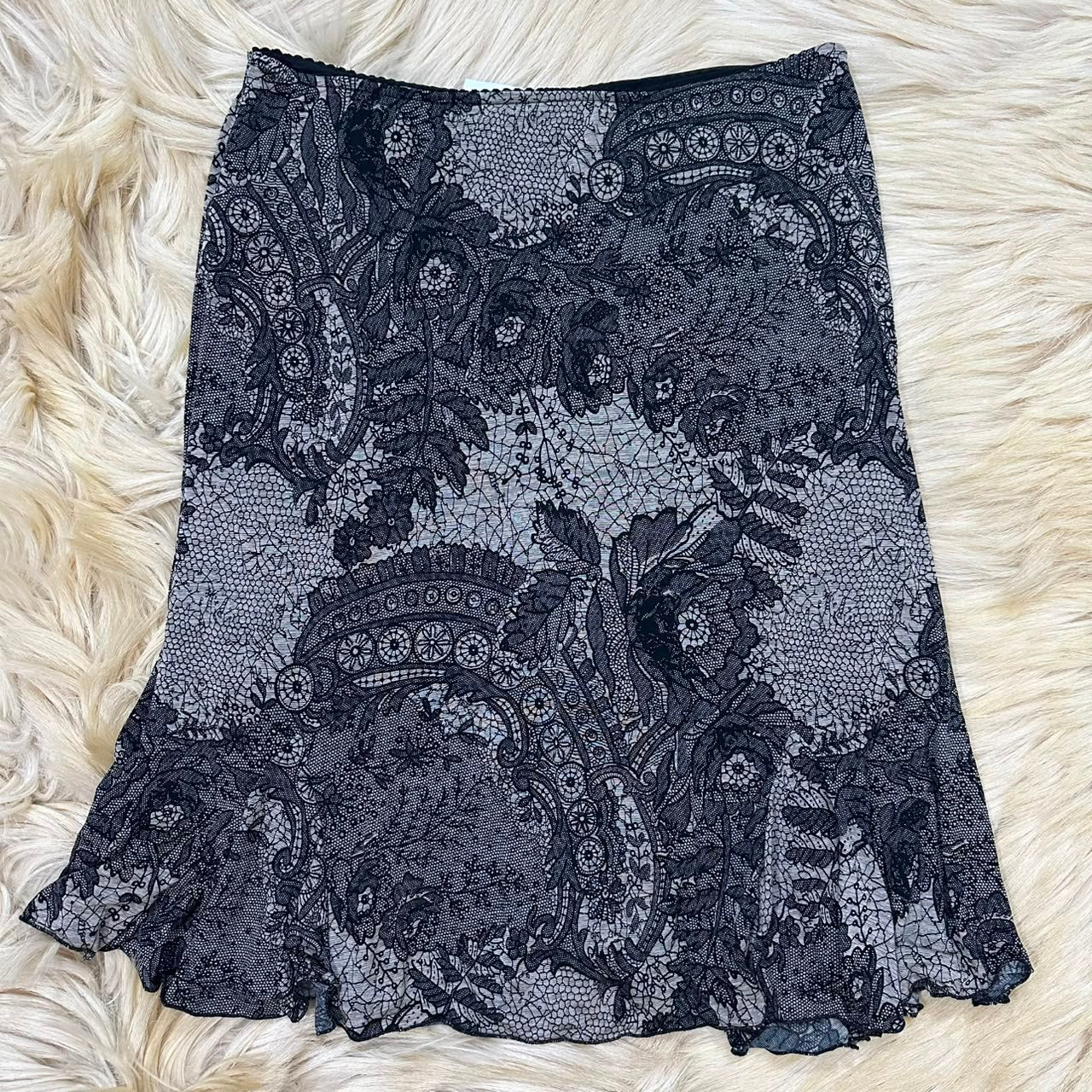 Monochromatic Floral Skirt
