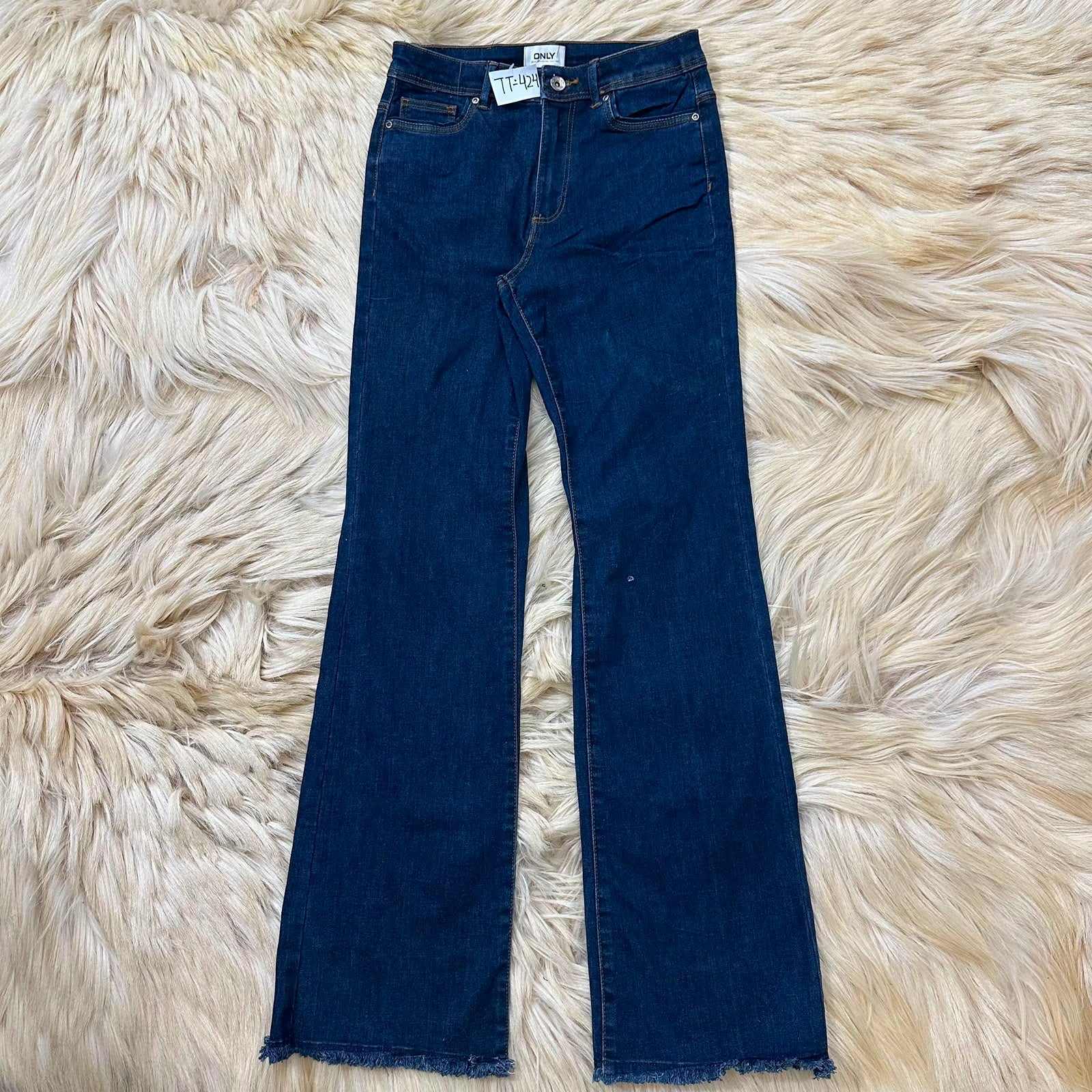 Indigo Jeans