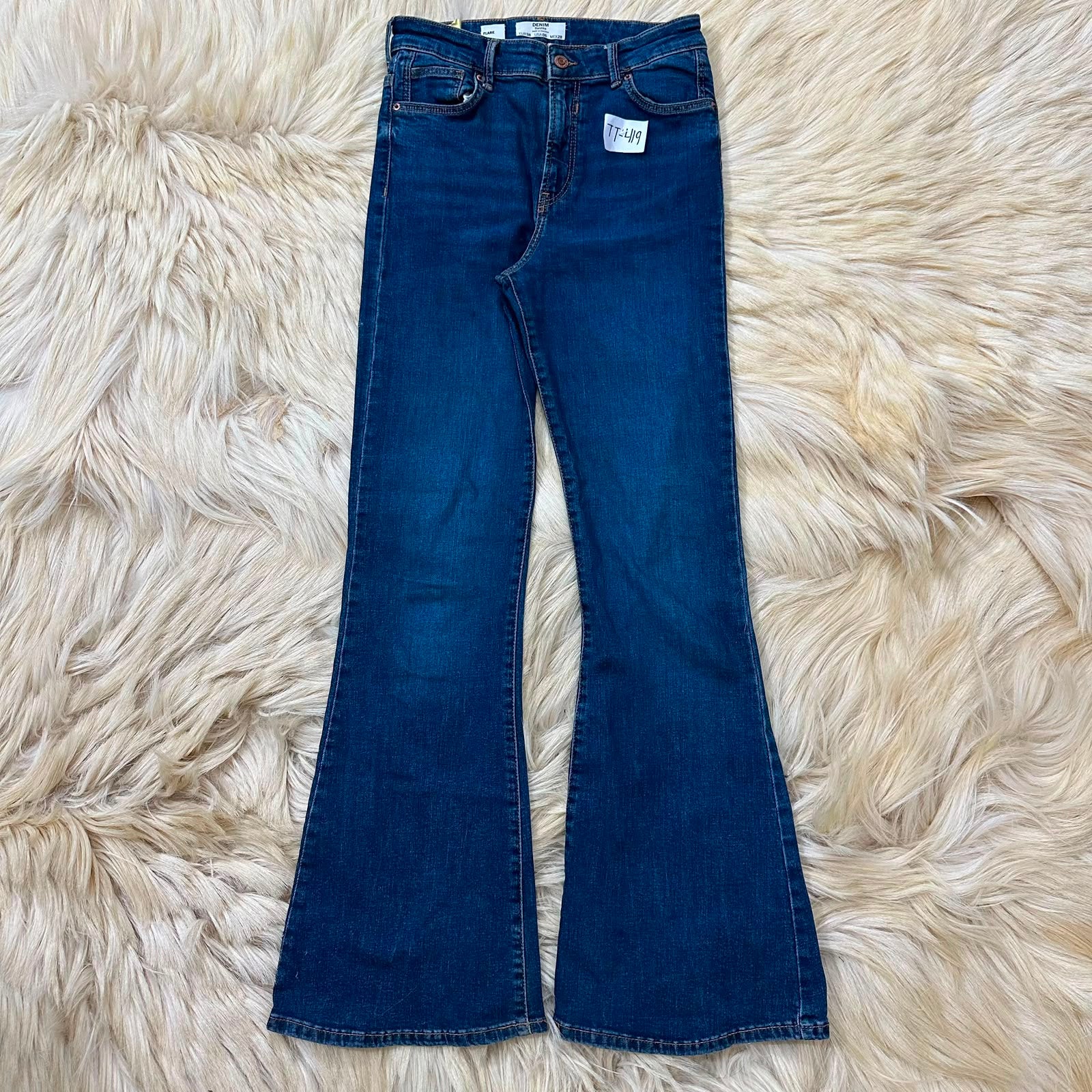 Signature Flare Jeans