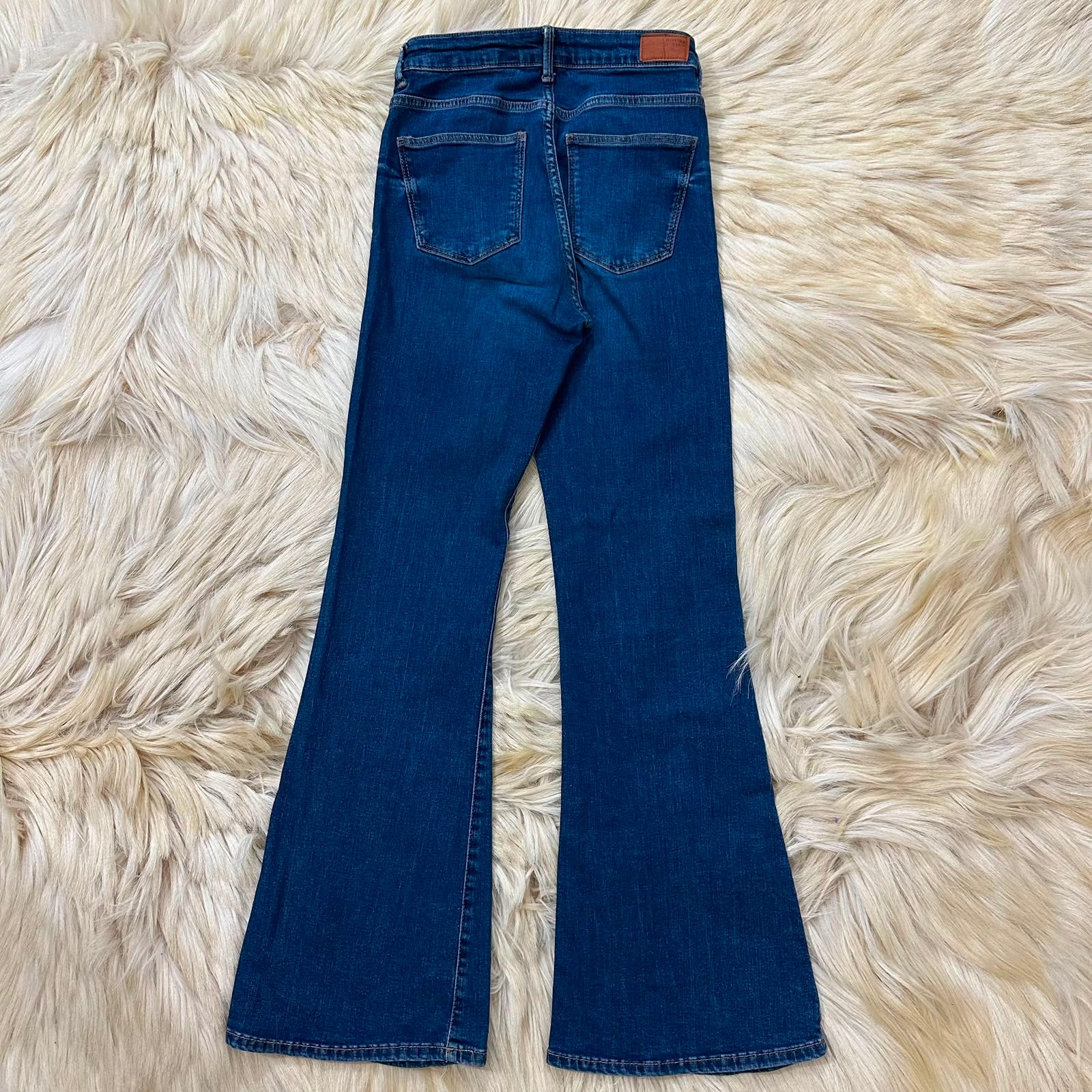 Signature Flare Jeans
