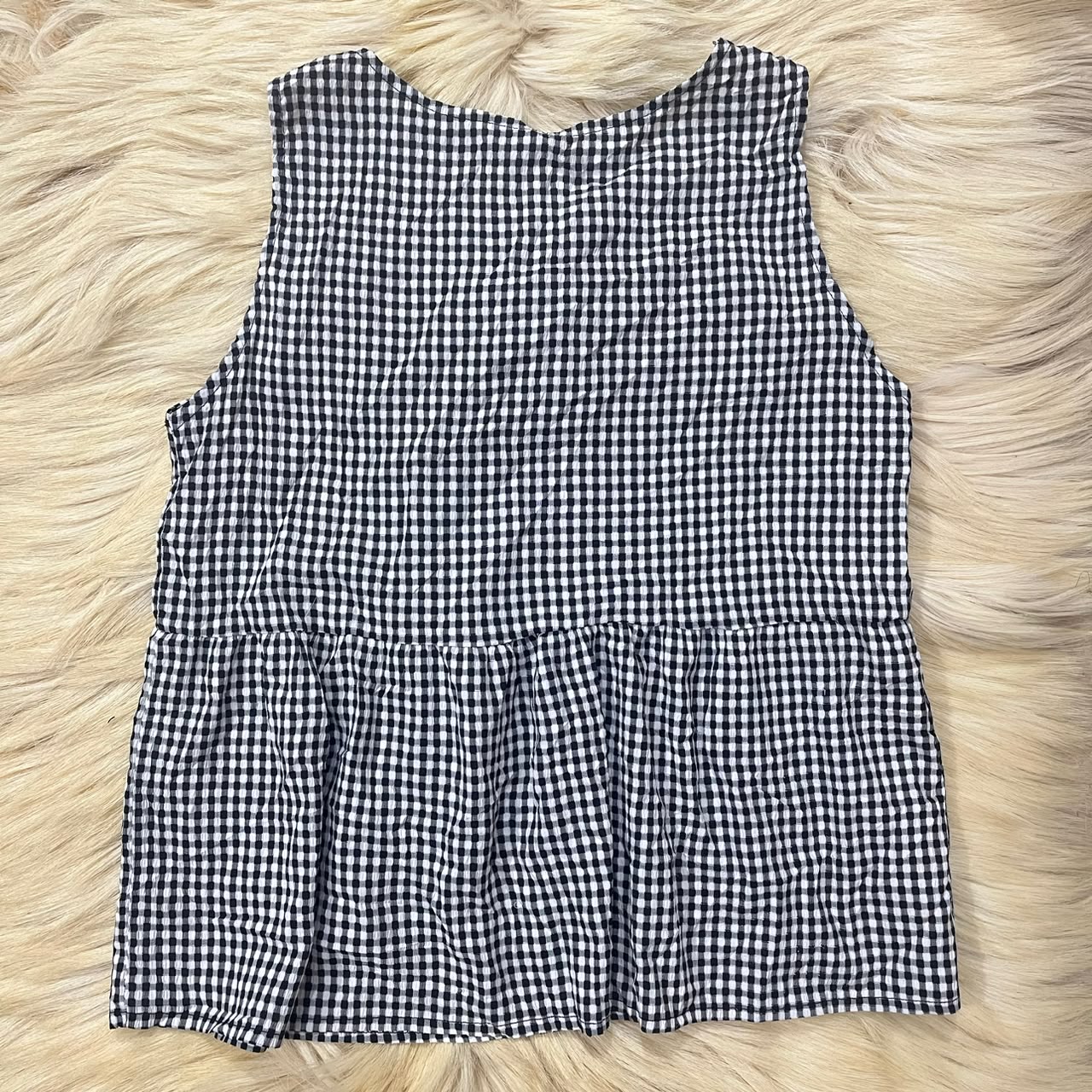 The cute checkered Top