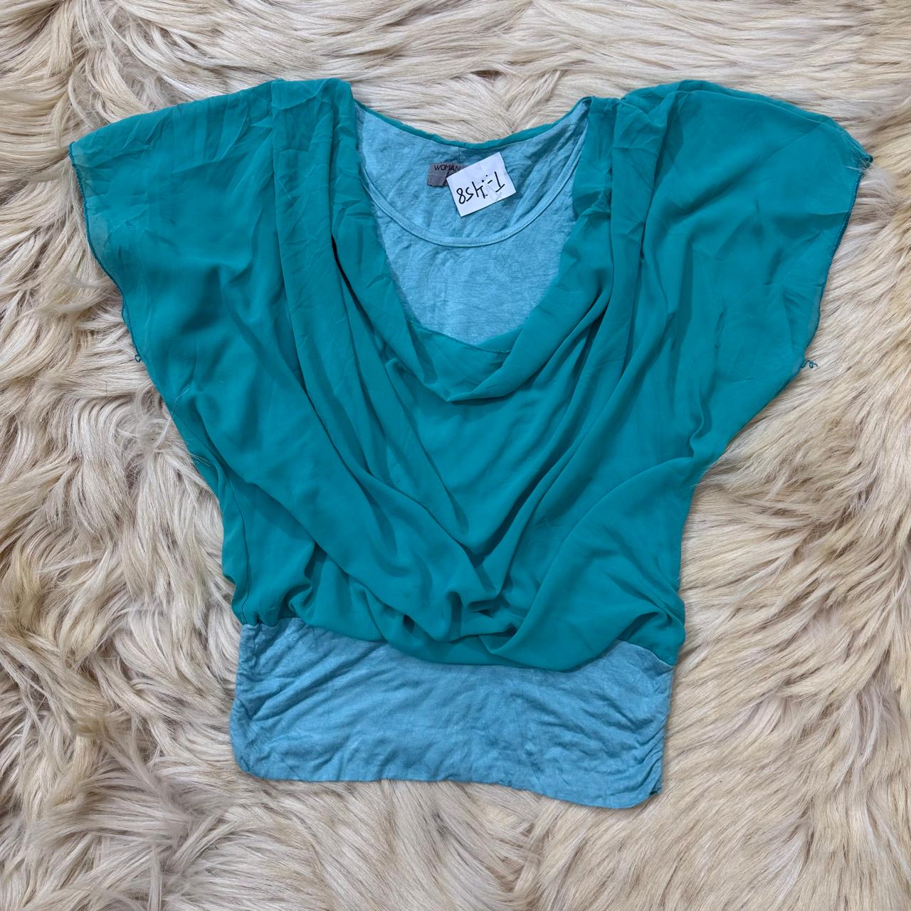 The 2000 Era Top