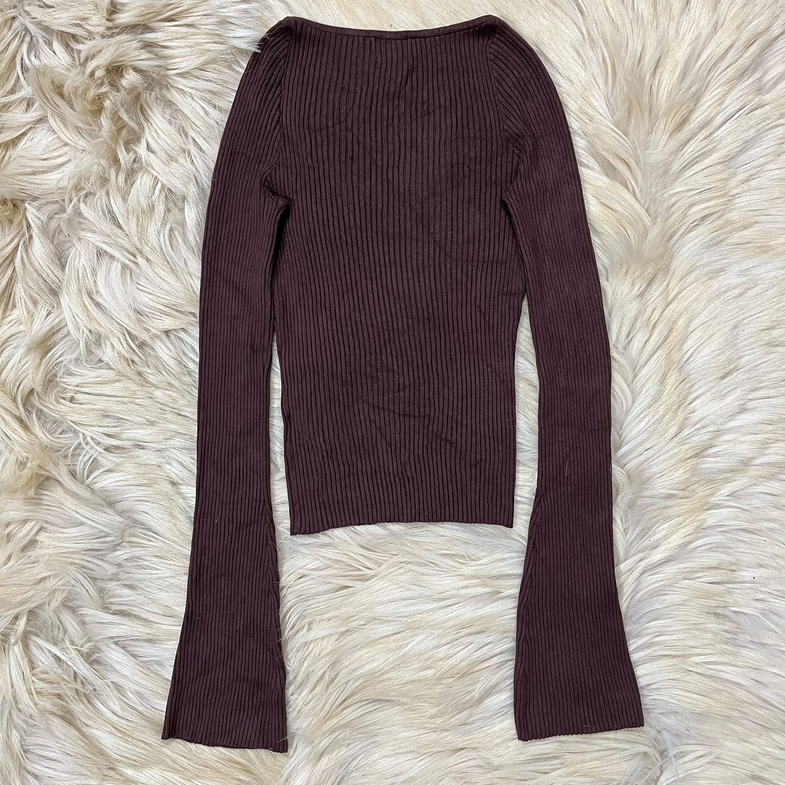 Ribbed Brown Top