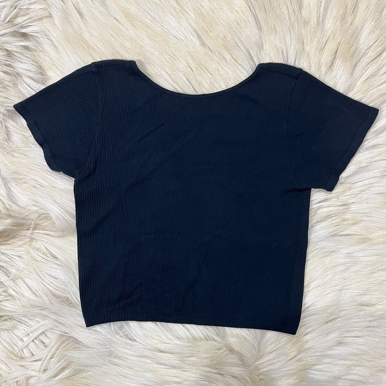 Black Ribbed Crop Top