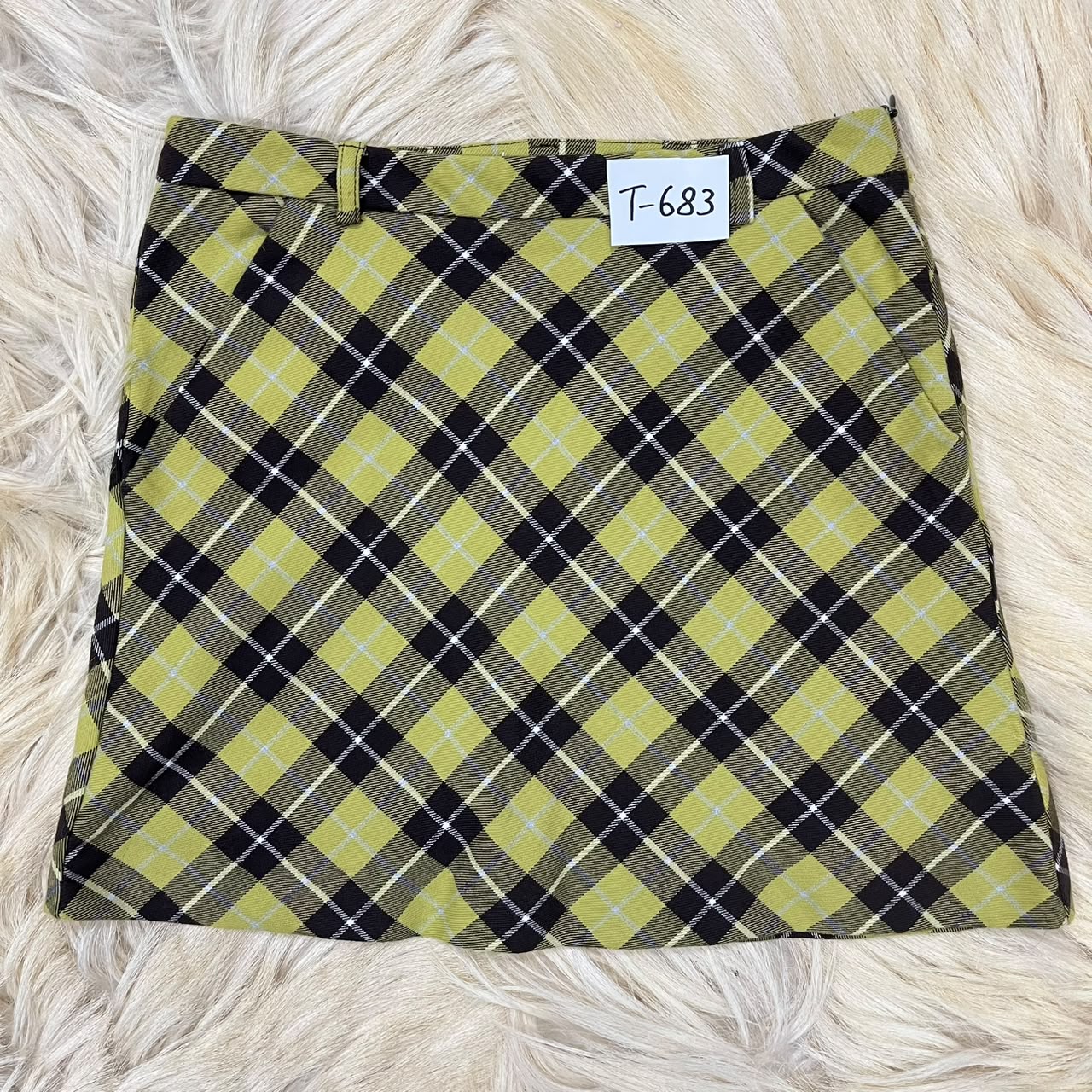 checkered mini skirt