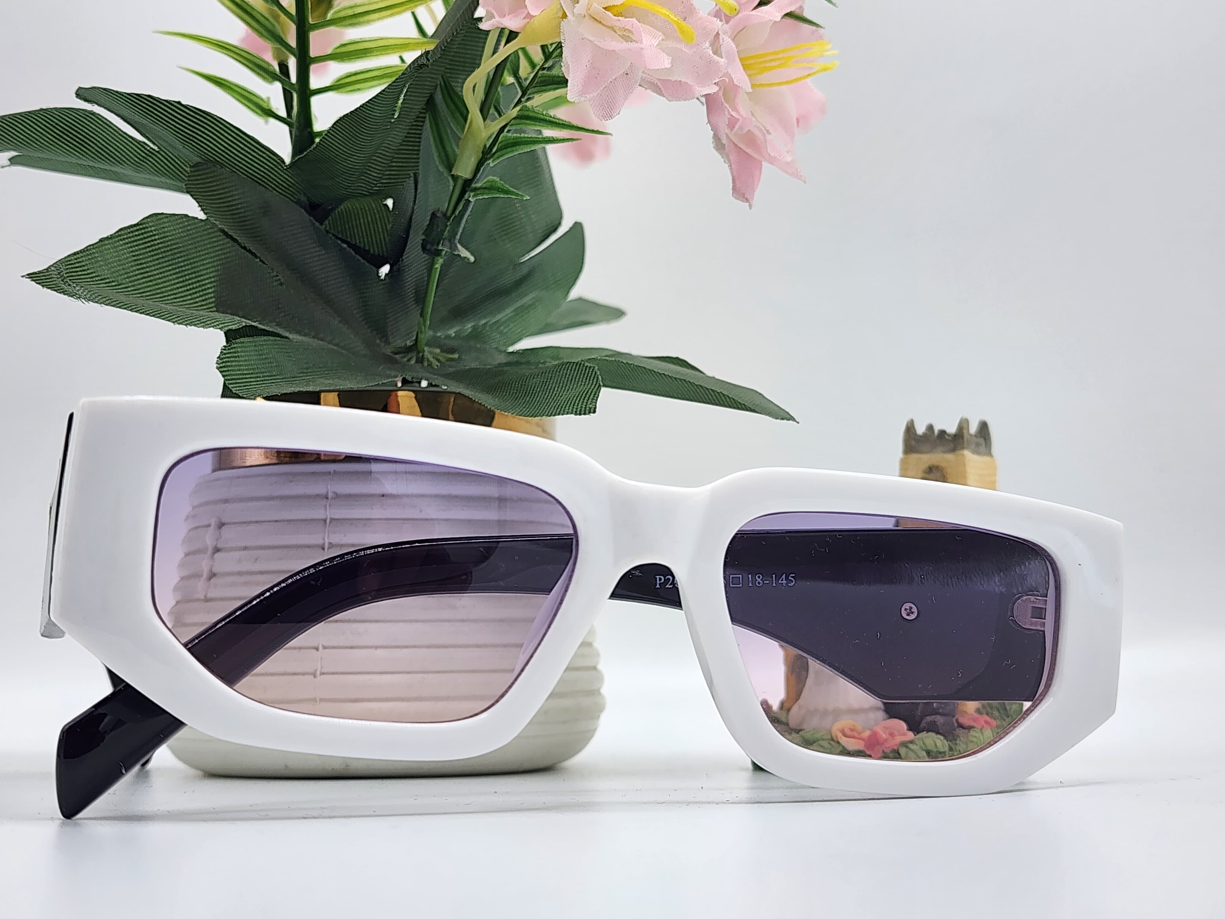 White & Black Shades