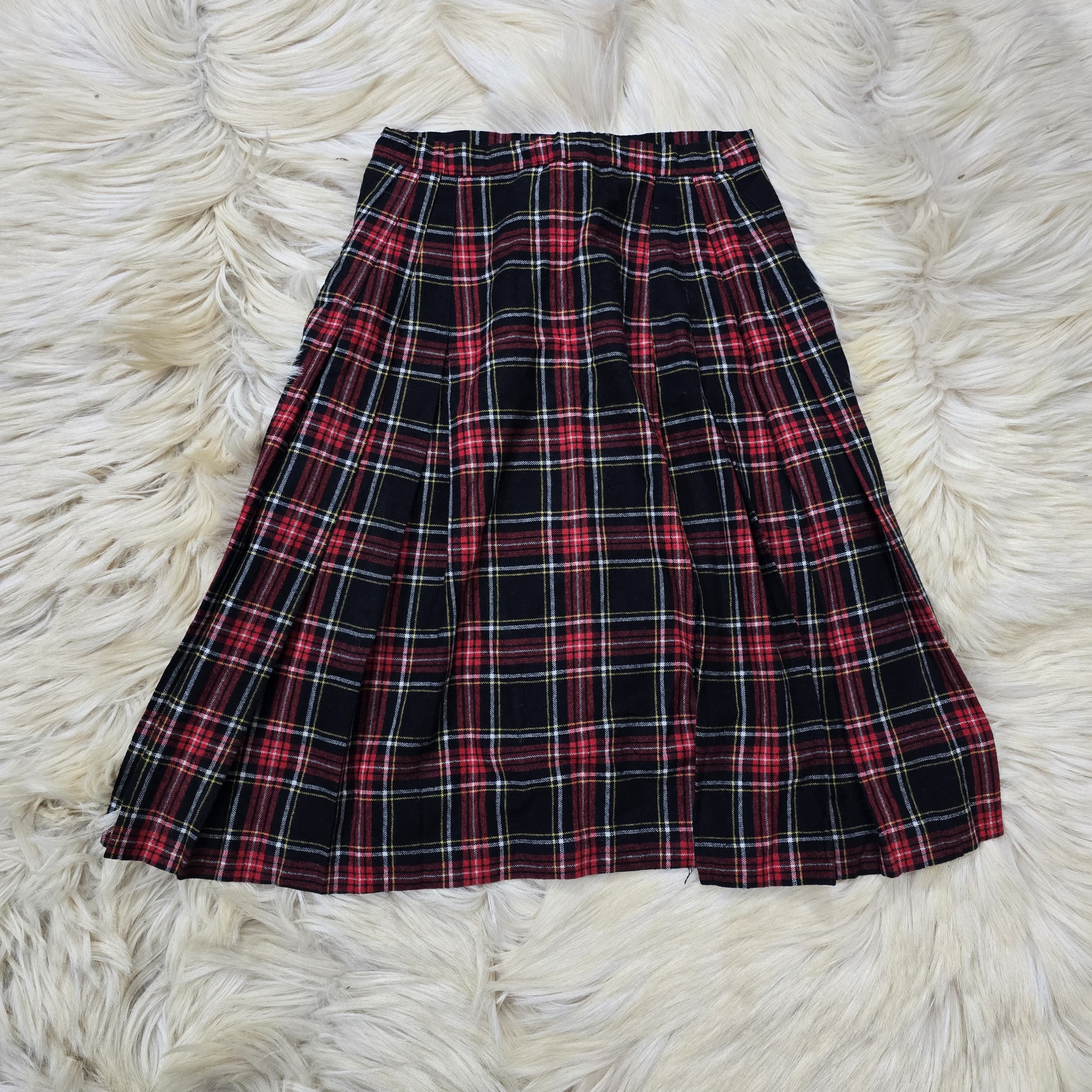 Old-School Plaid Skirt