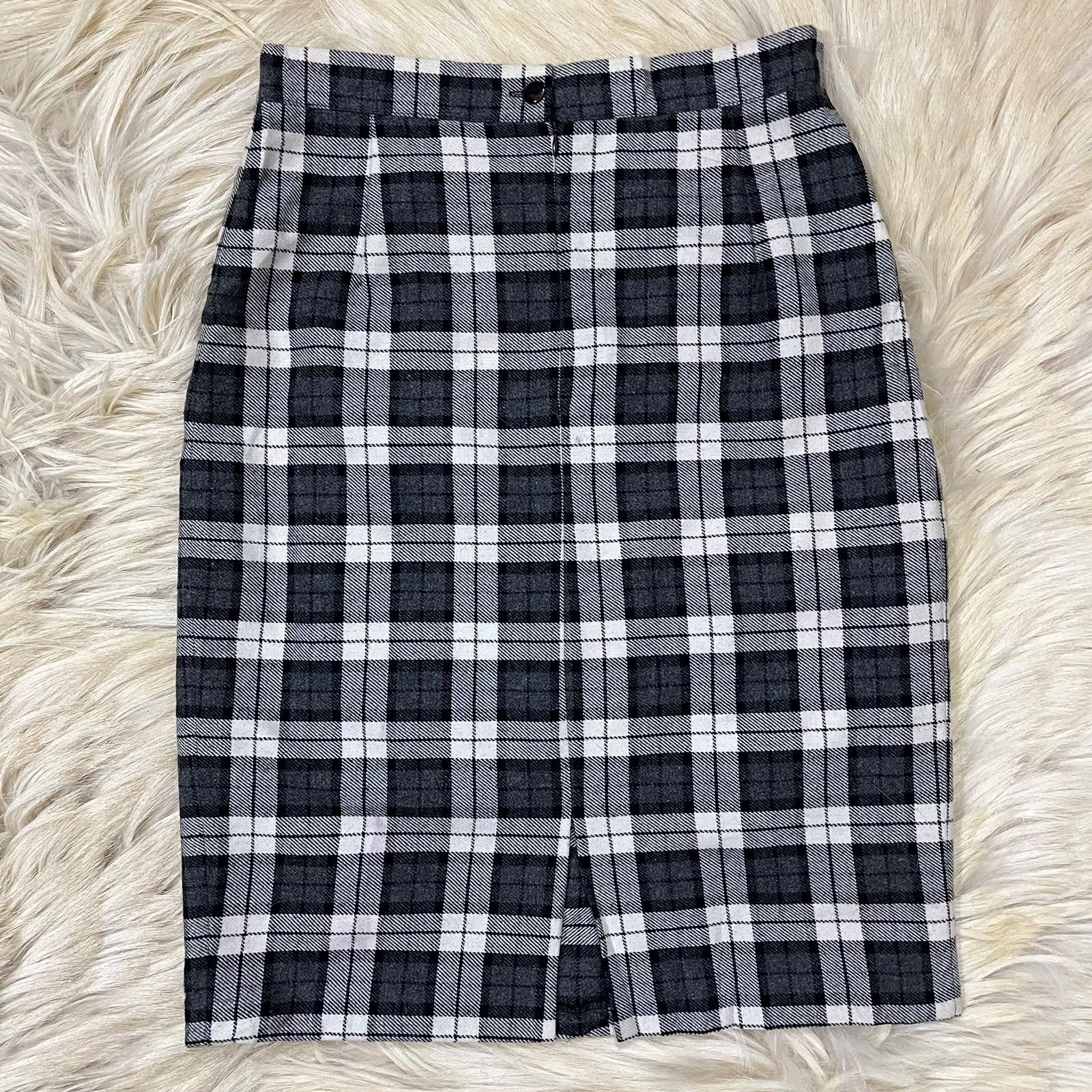 Monochromatic Midi Skirt