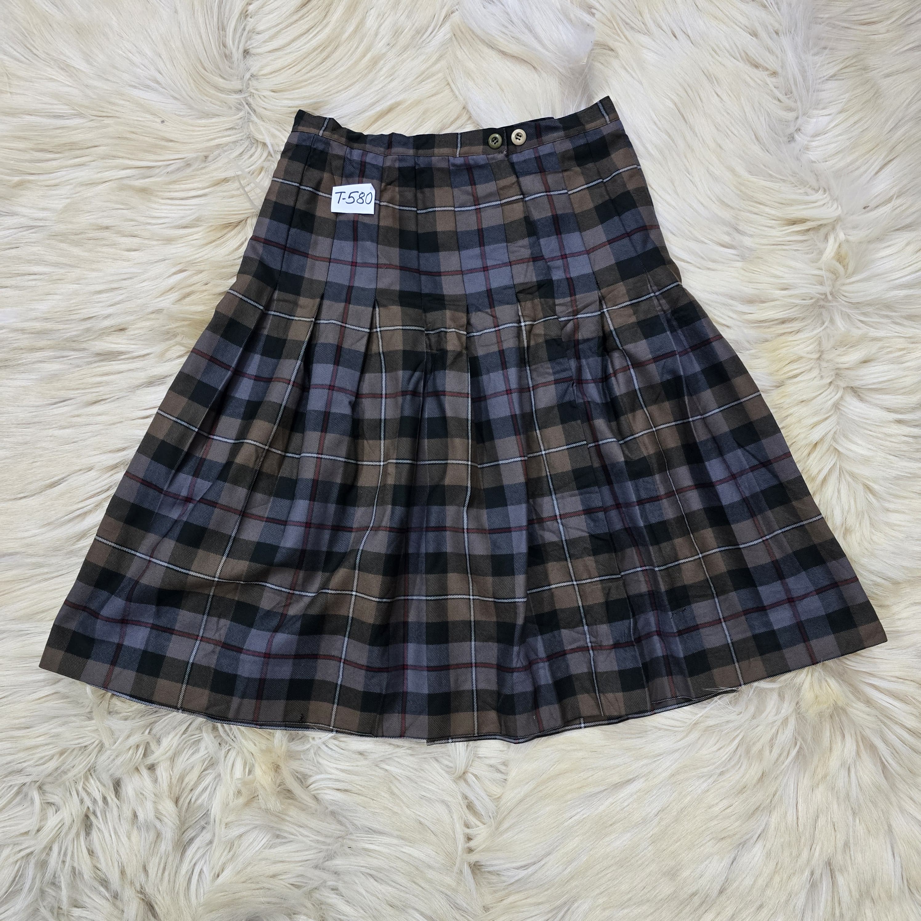 The Grey checkered Skirt